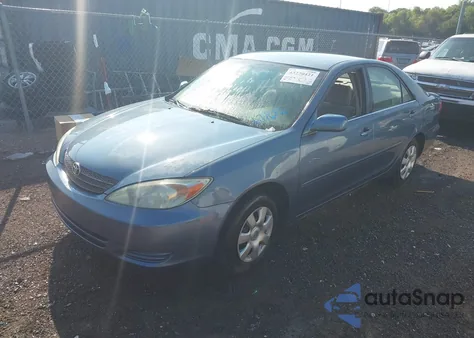 2003 Toyota Camry Le z USA, uszkodzony, nr VIN 4T1BE32K73U677632